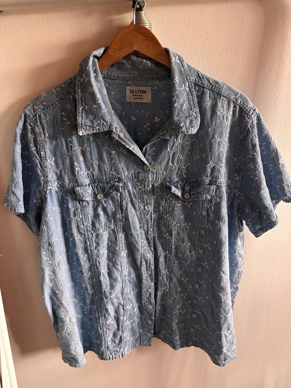 Solutions Original Woman Vintage Blue Floral Embroidered Short Sleeve Denim Butt